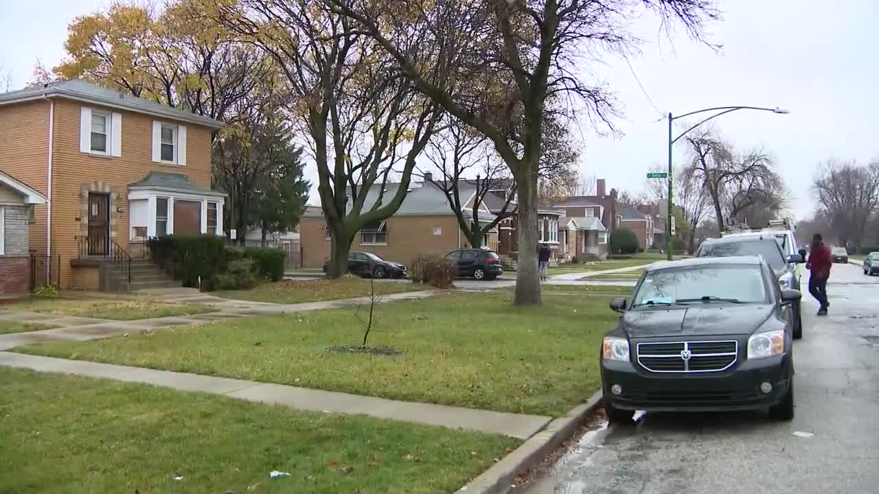 Investigation underway after Chicago police officer found dead in South Side home