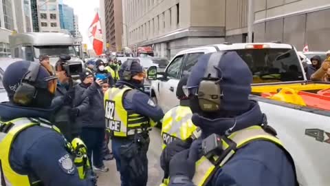 Police Stealing Fuel from Truckers again