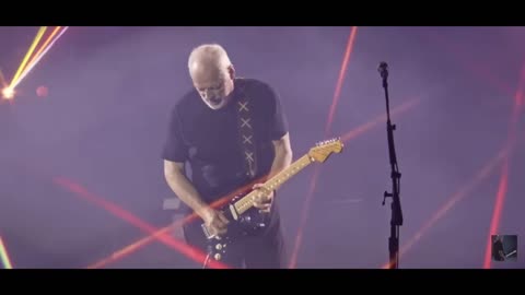 Pink Floyd’s David Gilmour Live At Pompeii 2016 Comfortably Numb