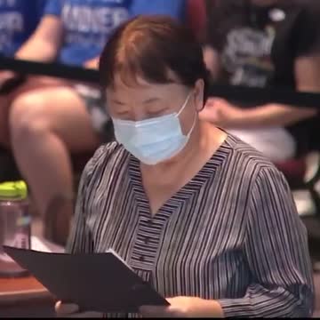Woman Who Fled Maoist China RIPS Critical Race Theory in Front of School Board