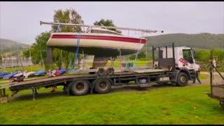 Ullswater Yacht Club, Loading of Yacht on transporter