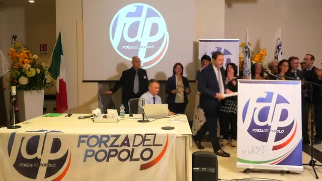 Congresso di Forza del popolo a Milano