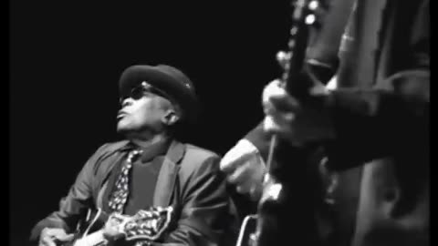 John Lee Hooker & Carlos Santana - Chill Out (Official Music Video)