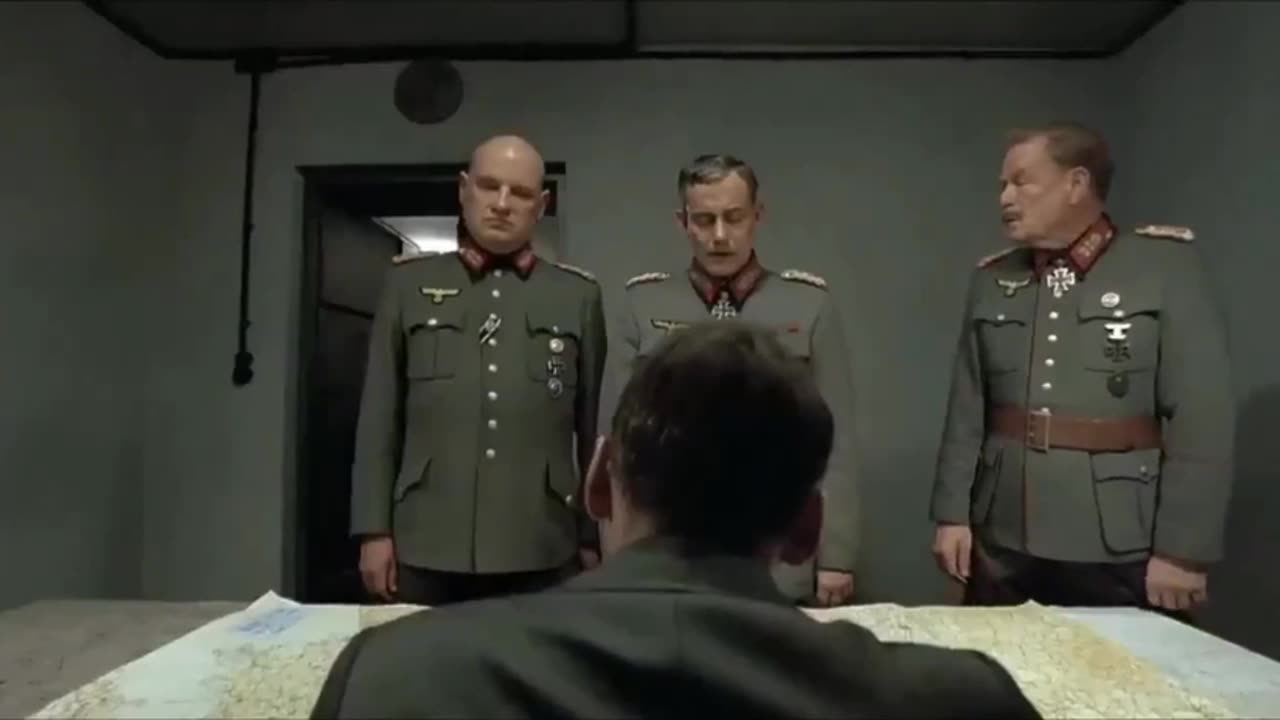 Hitler responds to Alex Jones reinstated to X