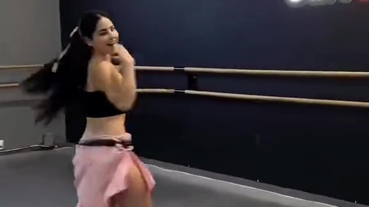 Girl dancing video