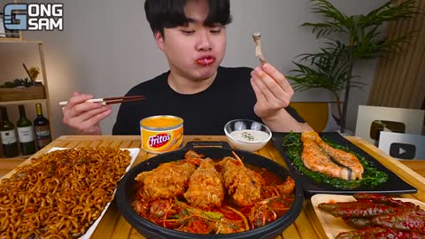 ASMR MUKBANG FRIED CHICKEN AND BLACK BEAN NOODLES EATING SOUND!