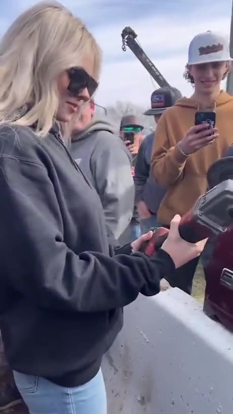 He can write with a grinder on the blackboard