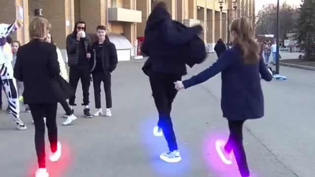 Nice group dancing