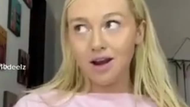 NO BRA BOUNCING IS SO HOT