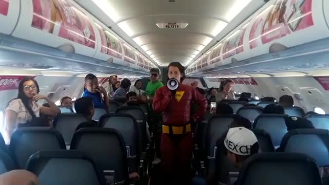 Campaña 'Turistas Responsables' en vuelo