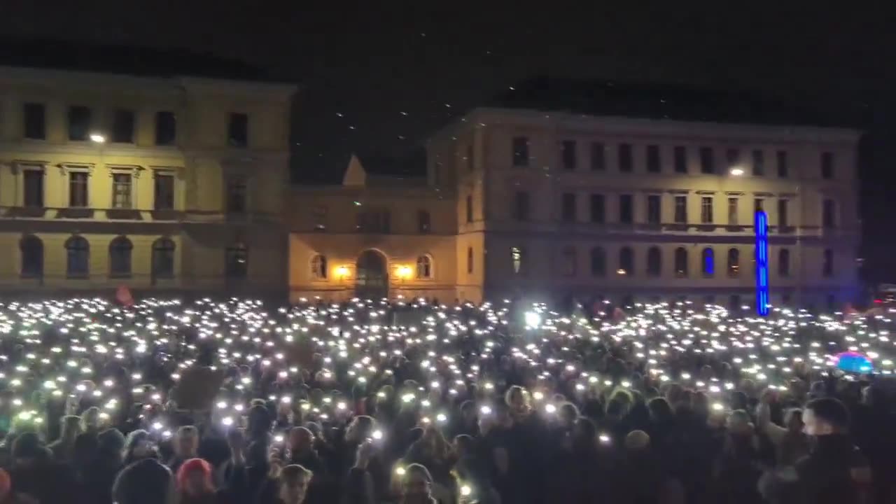 Germany NOW - In Leipzig, people are chanting "All together against fascism