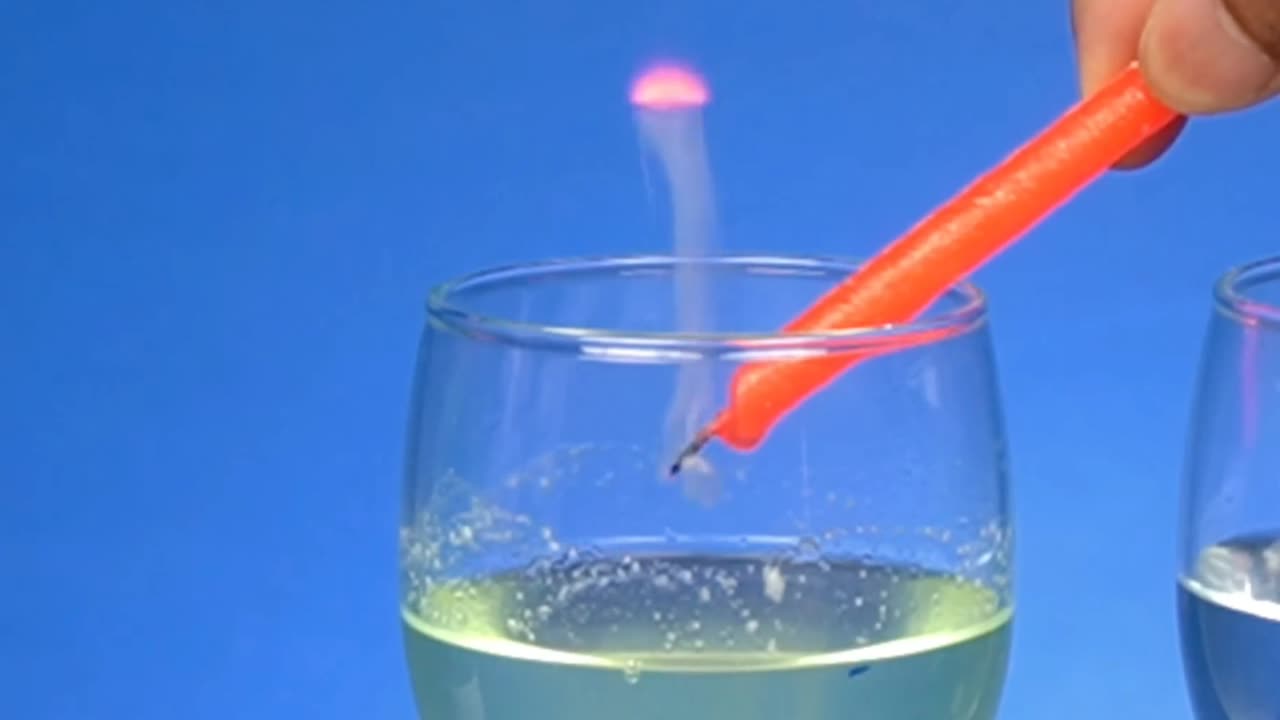 AMAZING SCIENCE EXPERIMENTS Compilation At Home