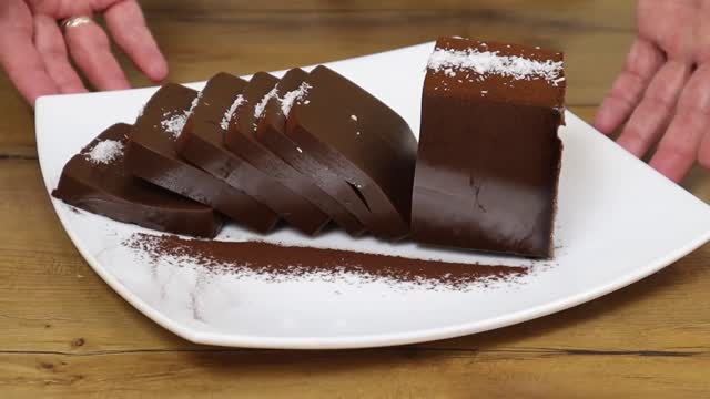 Do you have milk and chocolate? Delicious dessert! NO flour and NO oven, NO gelatin!