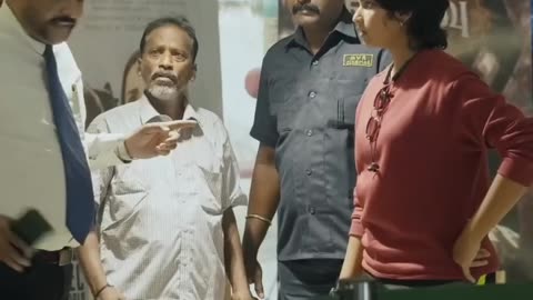 ஆள்பாதி ஆடைபாதி மிக அருமையான காட்சி👌❤