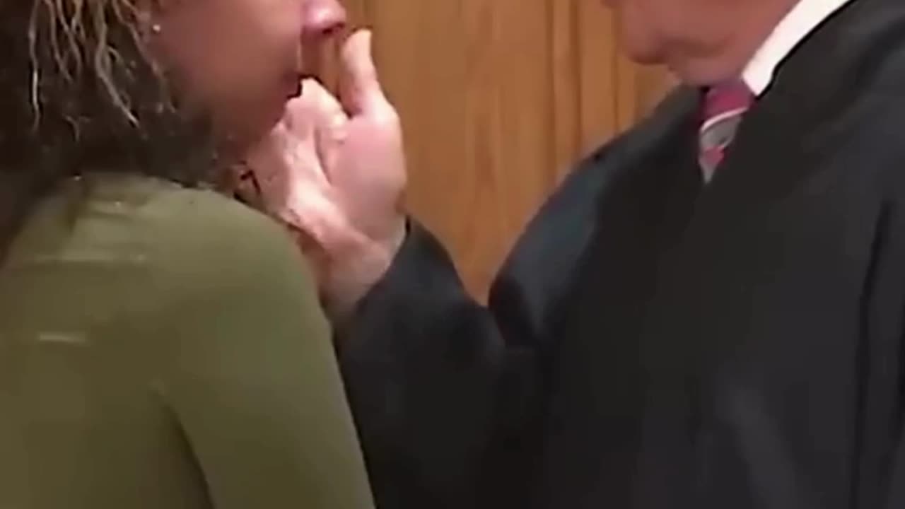 Chased Single Mother Goes To Court - Can I Give You a Hug_