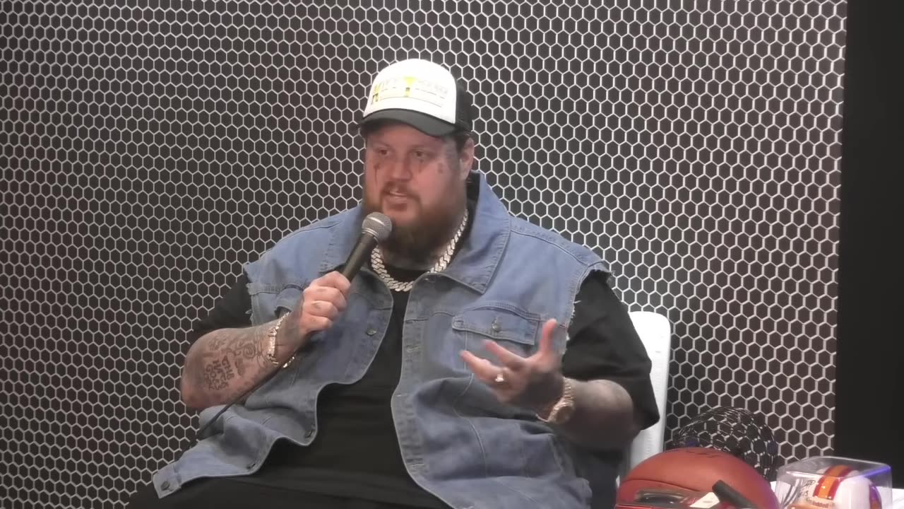 Jelly Roll Talks Uplifting Acceptance Speeches, Who Embraced Him Early On & Singing With Limp Bizkit