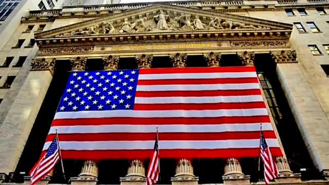 The American Heirlooms "THE FLAG UNFURLED" By Jennie Aho