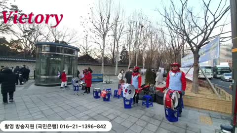 Korean freedom fighter. 멸공의 횃불...