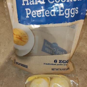 Eating Kroger Hard Cooked Peeled Eggs, Dbn, MI, 8/14/23