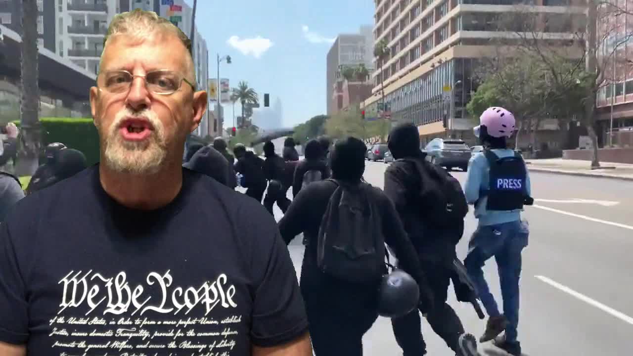 We conservatives are naive.