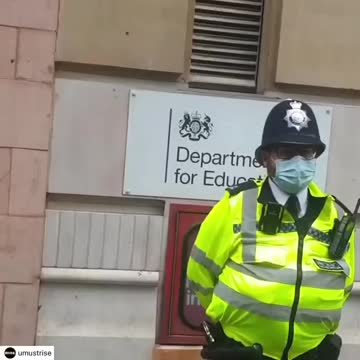 London Protest in front of department of education