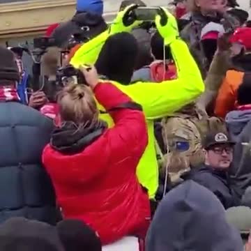 Trump Supporters Tried To Stop ANTIFA On January 6th