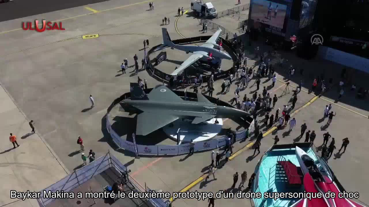 Baykar Makina a montré le deuxième prototype du drone à impact supersonique Bayraktar Kizilelma