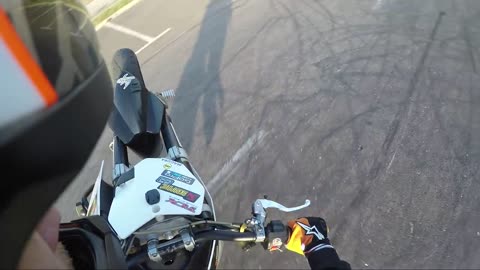 Stuntriding POV with KTM 690 Duke