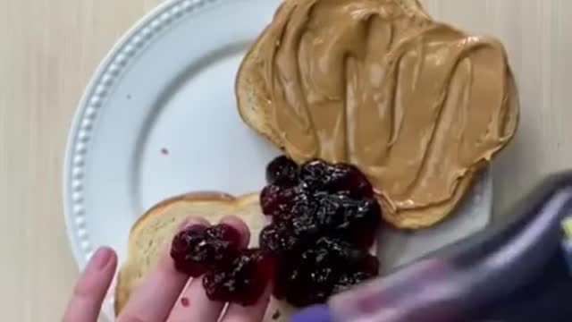 How NOT To Make A Sandwich