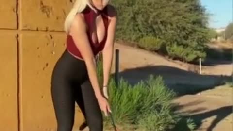 Awesome swing ❤️❤️ #golf #shorts #golfgirl
