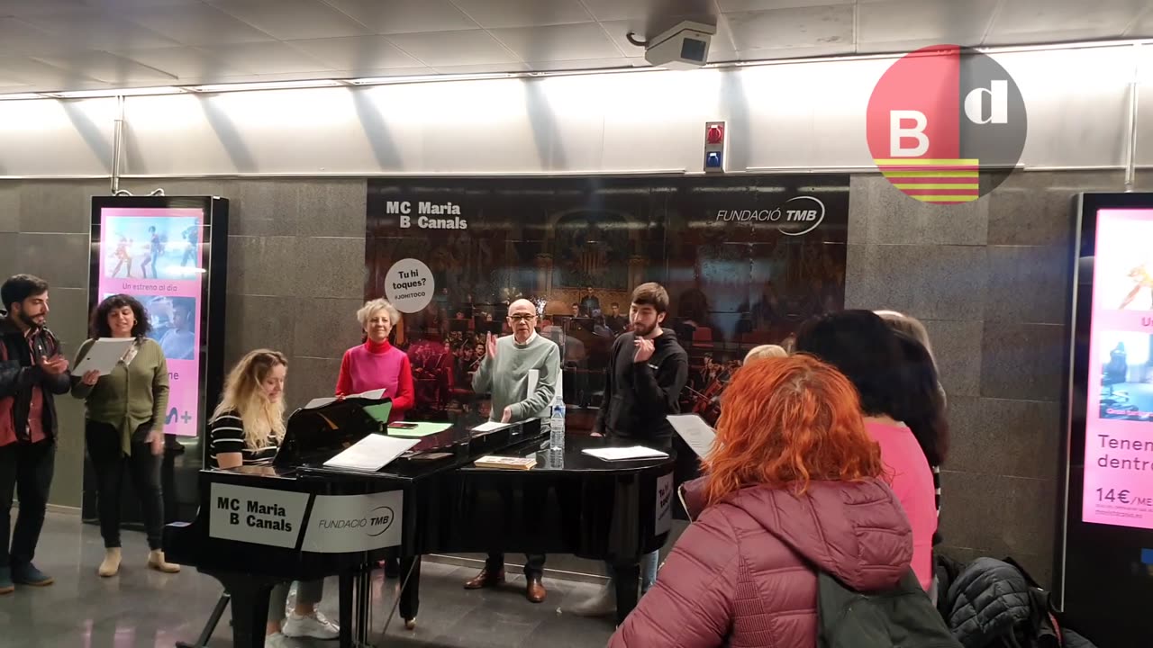 The Feeling Choir en la estación de Metro Diagonal