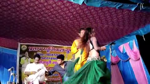 Bhojpuri dance video