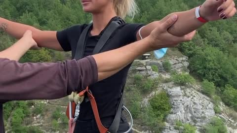 bungee jumping