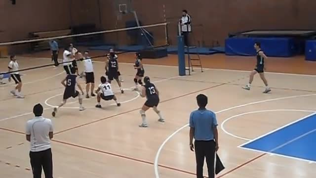 Chilean in volleyball match