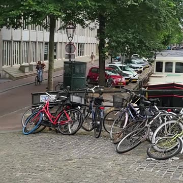 Amsterdam City Centre IRL *Sub* First Post