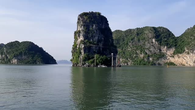 Fresh morning in Ha Long Bay