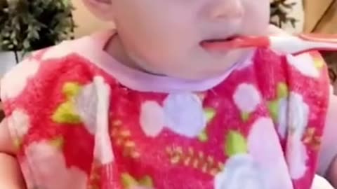 Funny Baby Videos eating