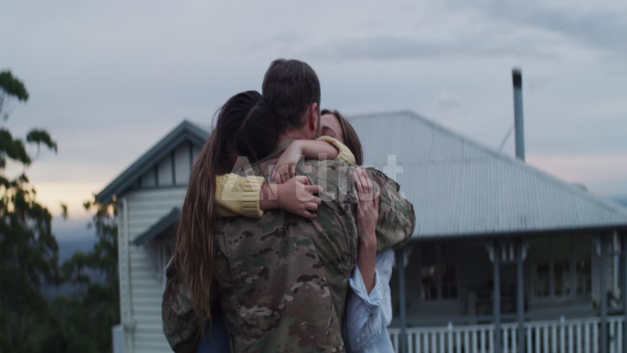 Family, Reunion, Happiness, Soldier.