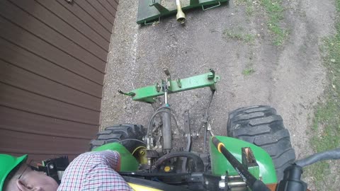 Connecting JD 513 brush hog