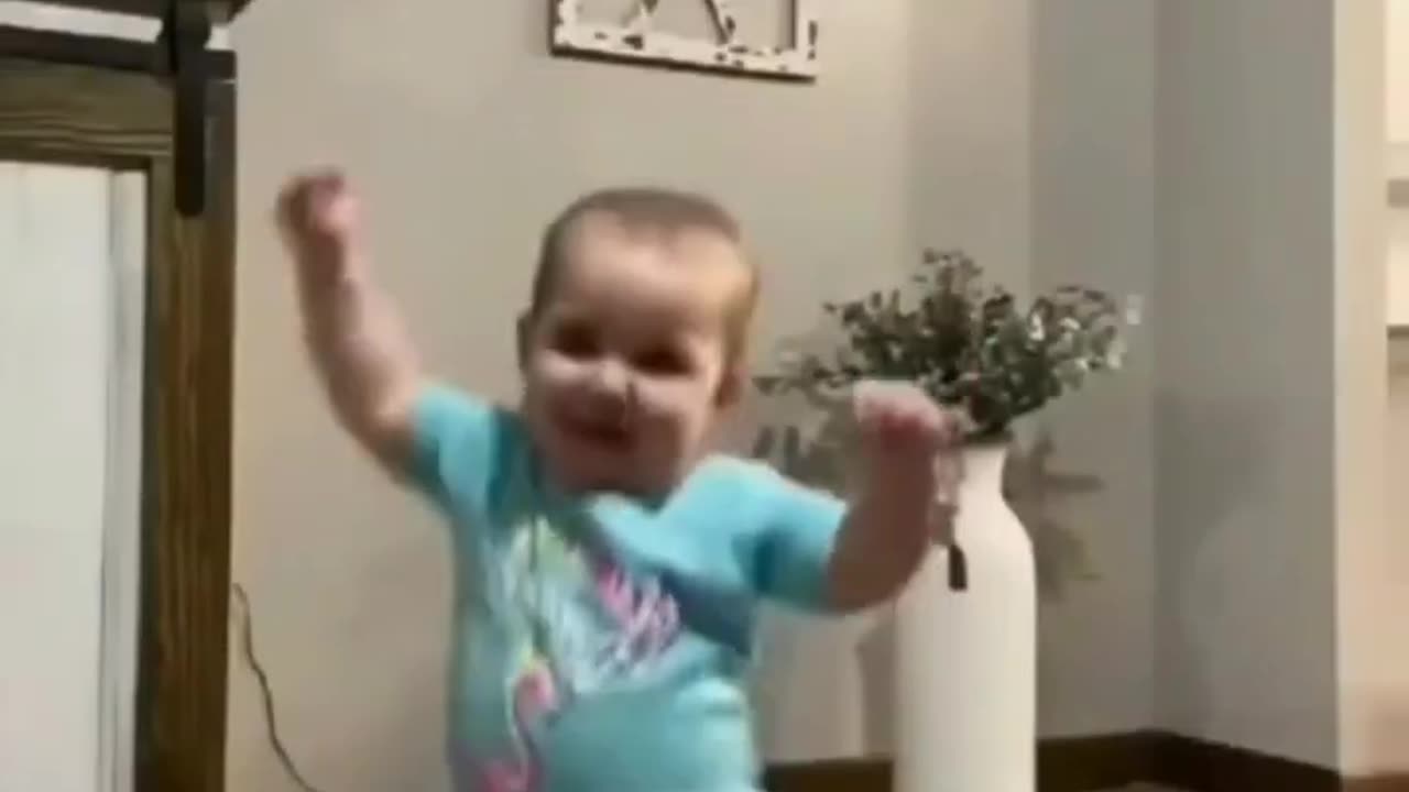 Dancing_baby_🥰😍🦋_#shorts_#dance__#funny