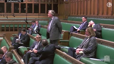 Has this MP fallen asleep during Ken Clarke's speech