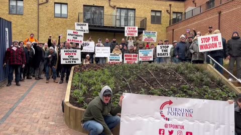 RUSHMOOR SAYS NO 🇬🇧 Stop the Invasion Stop the boats.