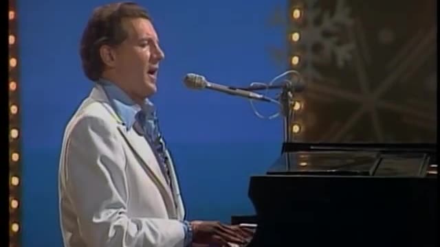 Jerry Lee Lewis - White Christmas (Live)