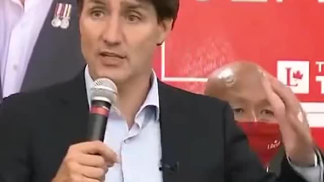 Justin Trudeau on Vaccine Passports.