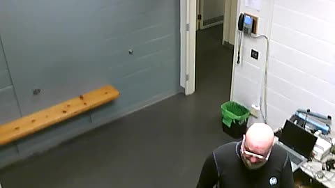 1700HQOB02208ALiveScanRoom_2021-01-06_18h00min03s893ms.mp4