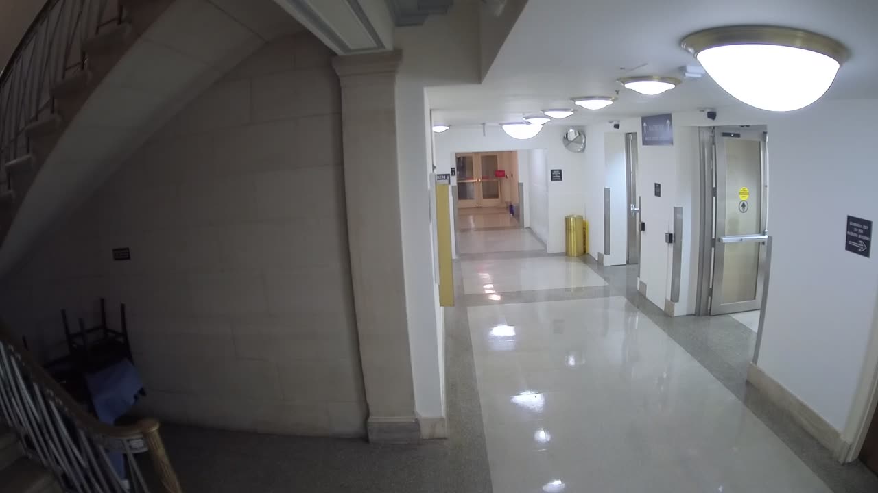 3234LHOBBAStair4_2021-01-06_02h20min00s843ms.mp4