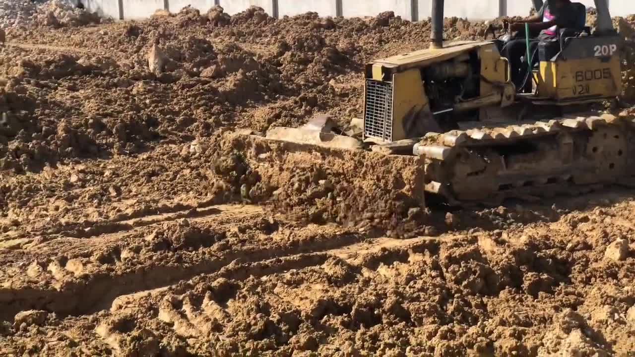 2.5Ton Dump Truck Get Stuck ,Loading Fail