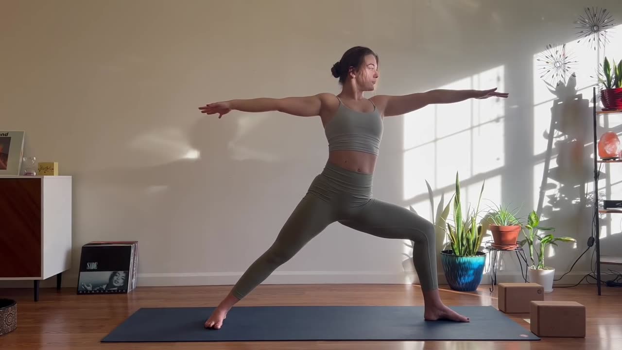 15 Minute Simple Beginner Yoga Flow - Yoga with Suzie