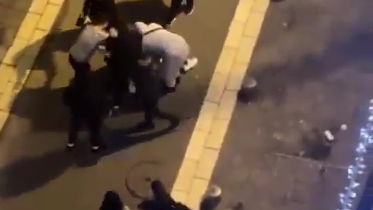 Two off-duty French policemen are beaten in Nice by the usual suspects.