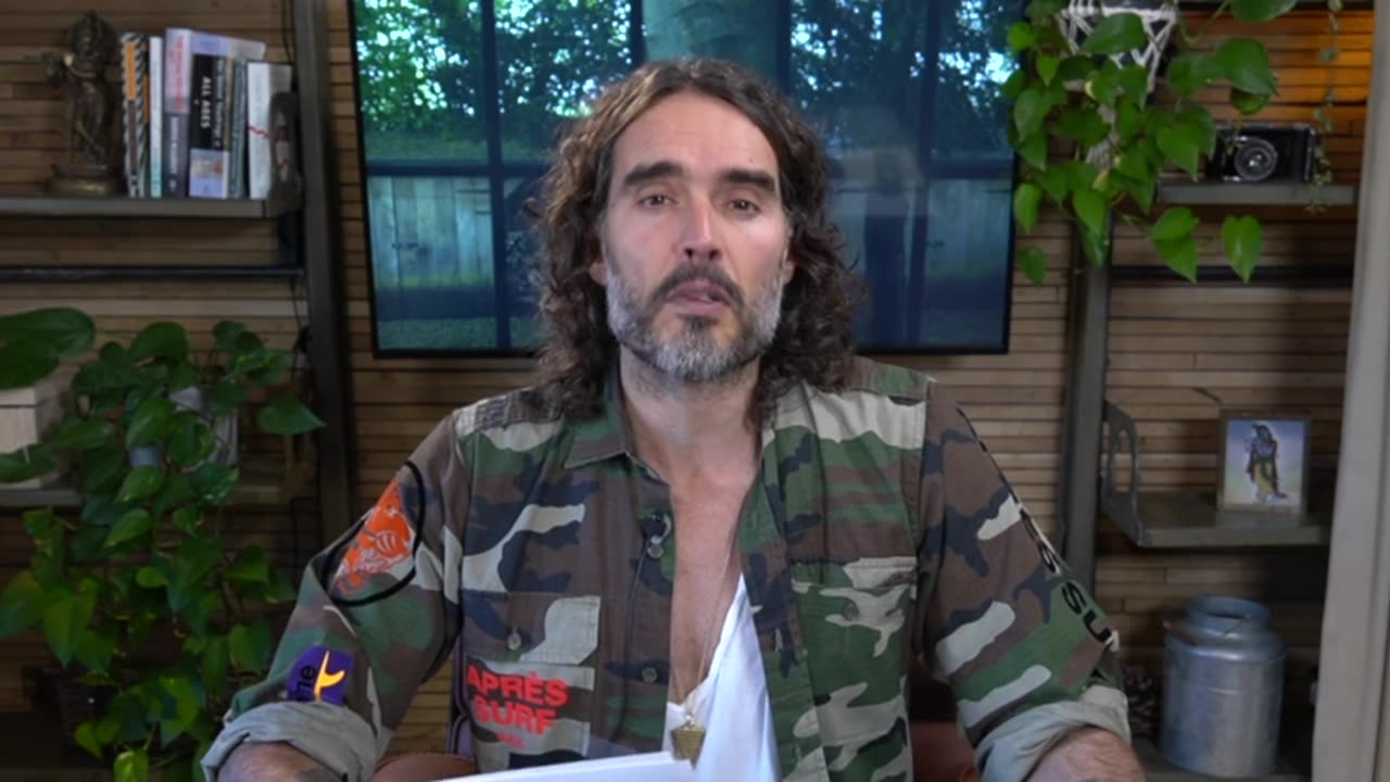 “They’re Willing To Do It To KIDS!!” Joe Rogan/Russell Brand SLAMS Vaccines & Big Pharma